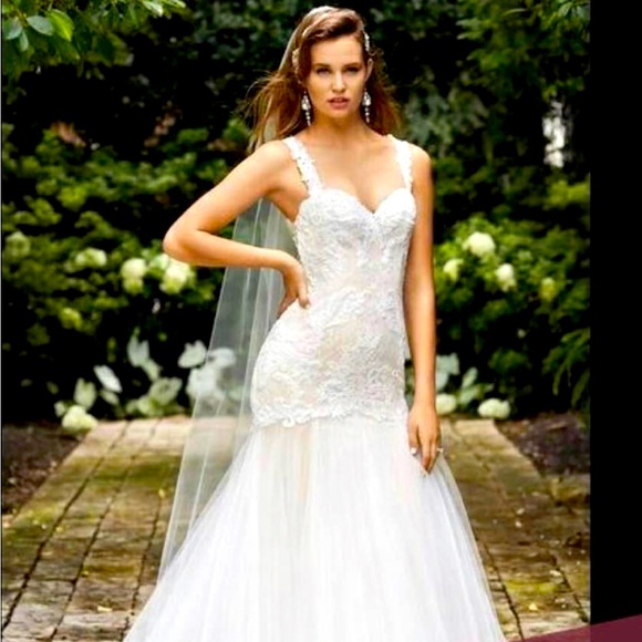 I purchased this dress for my sister for her wedding. She is ready to bless you! - Picture 1 of 4